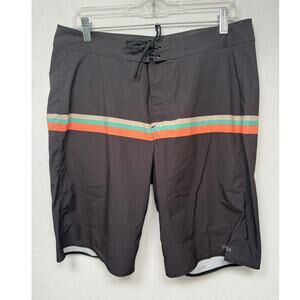 Patagonia Men's Gray Board Shorts Size 33